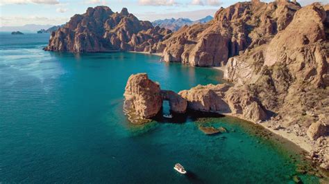 Cabo or Loreto: Which Mexico Destination is Best For You? | My UVCI