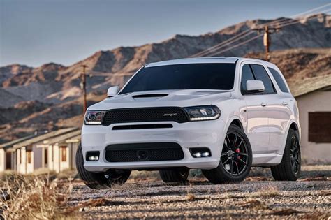 Dodge Durango SRT (2018, third generation, USA) photos | Between the Axles