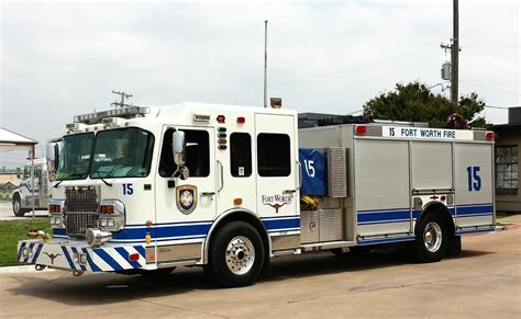 TX, Fort Worth Fire Department Engine / Ladder