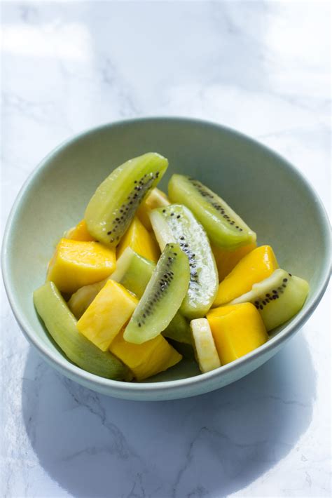 Mango, kiwi and passion fruit salad – The Tropical Treat