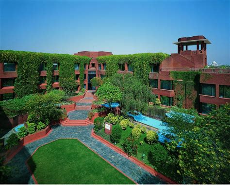 ITC MUGHAL, A LUXURY COLLECTION RESORT & SPA, AGRA - Hotel Reviews ...