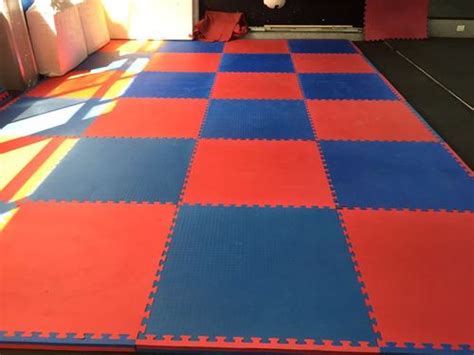 Interlocking Gym Mats Design: Square, Price 500 INR/Piece | ID: 4479421