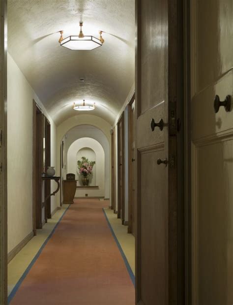 The upstairs corridor at Coleton Fishacre. ©NTPL/Dennis Gilbert | Art ...