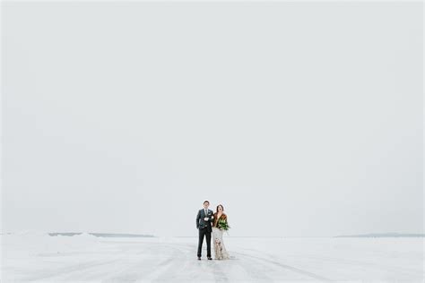 Grand View Lodge Outdoor Winter Wedding • Joe and Jen Photo ...