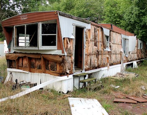 https://flic.kr/p/cXhkML | Abandoned Trailer Park Abandoned Buildings ...