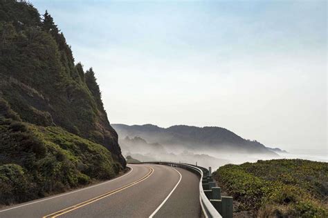 An Oregon Coast Road Trip Along the Quieter Side of Highway 101, June 2021