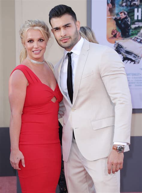 Hold On—Did Britney Spears Just Debut Her Engagement Ring? | Who What ...