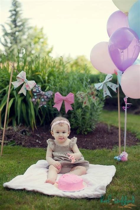 First Birthday Picture Ideas - Life With My Littles