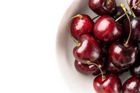 2.600+ Bing Cherry Foto Stok, Potret, & Gambar Bebas Royalti - iStock