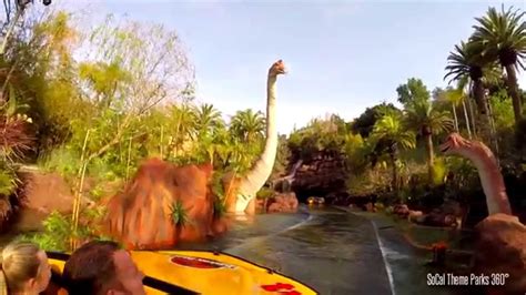 [HD] Jurassic Park Ride POV - Universal Studios Hollywood - YouTube