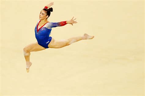 Aly Raisman Takes Silver In Floor Exercise