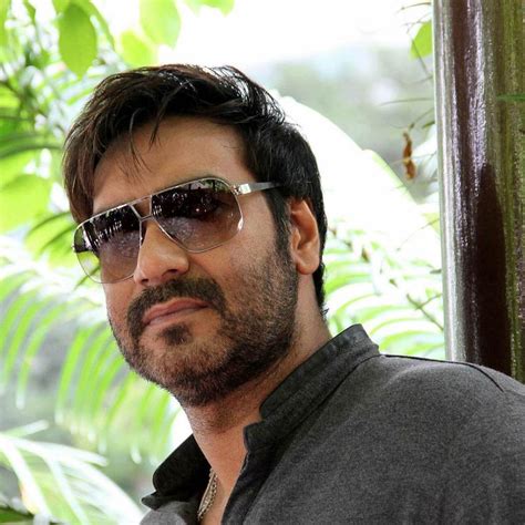 Ajay Devgan Wiki, Age, Family, Movies, HD Photos, Biography, And More ...