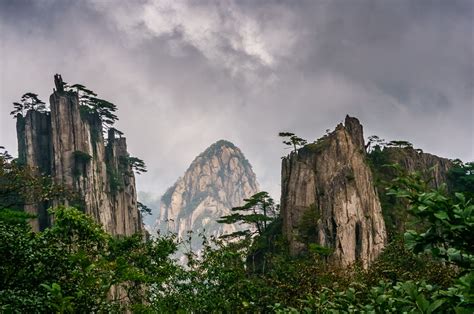 Huangshan - The Yellow Mountains of China Part 1 - Anne McKinnell ...