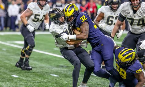 Michigan football 2023 too-early spring ball depth chart