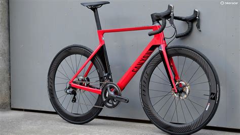 Canyon's Aeroad looks even better with disc brakes | BikeRadar