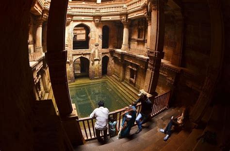 Adalaj Stepwell - example of Indian architecture | Indiano Travel