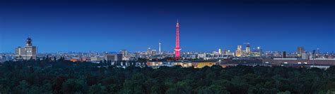 Berlin Skyline Panorama - fhmedien.defhmedien.de