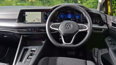 Volkswagen Golf review - Interior & comfort | Carbuyer