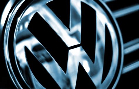 Volkswagen Logo Wallpaper | Eazy Wallpapers