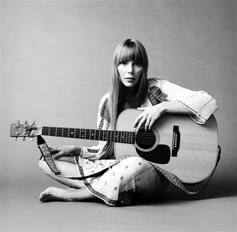 20 Best Joni Mitchell Songs of All Time - Singersroom.com