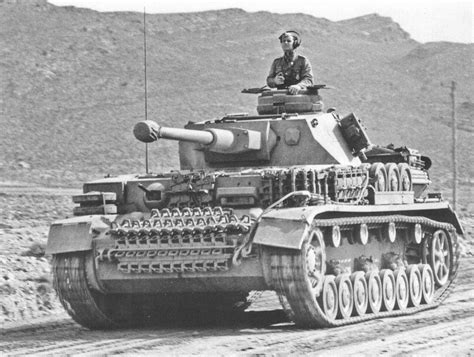 Pin by Billys on Pz III - IV in 2020 | Panzer iv, Tanks military, World ...