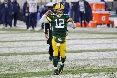 Aaron Rodgers Was Recently Recognized for His Off-Field Performances ...