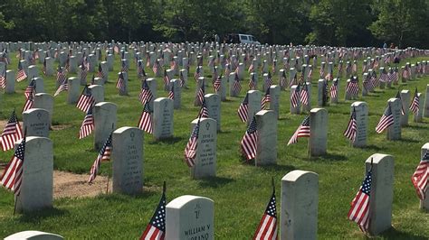 Hundreds of Volunteers Place Flags on Graves at Veterans Cemetery – NBC ...