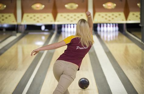 Tips and tricks to develop your powerful bowling strike. | Athletic Hub ...