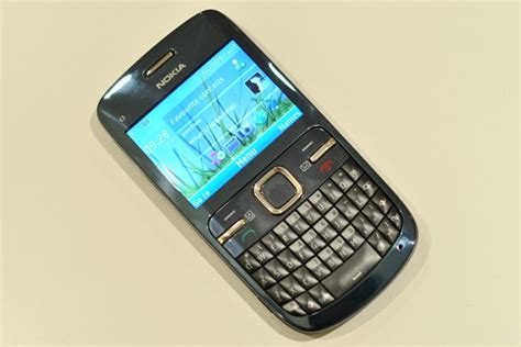 Nokia C3 Review