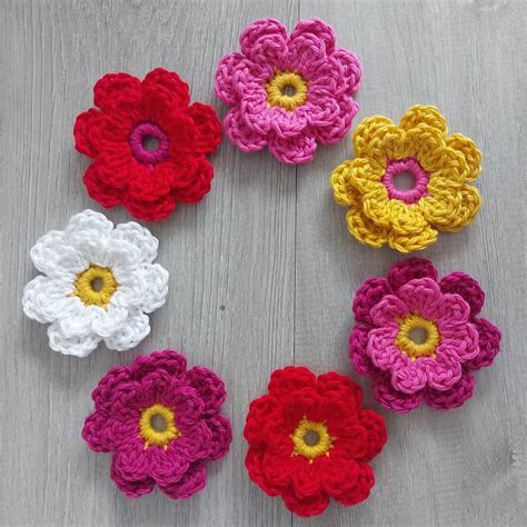 Two Layer Crochet Flowers (Free Pattern) - Annie Design Crochet