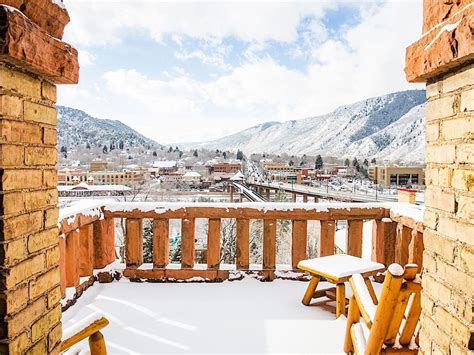 Top 5 Things To Do in Winter in Glenwood Springs, Colorado