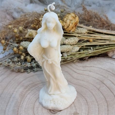 Freya / Norse Mythology / Goddess of Love and Marriage - Etsy