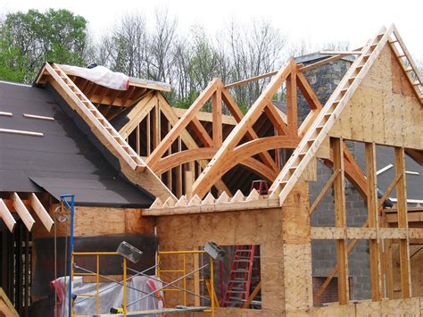 Timber Truss Installation | Timber Frame Construction | Pinterest ...