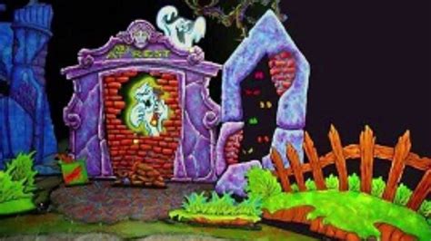 Scooby Doo and the Haunted Castle - Ride main theme - Kings Island ...