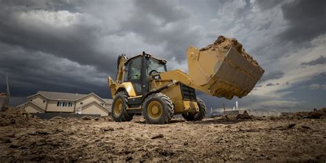 Caterpillar boosts lifting power on new backhoe models