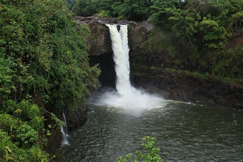 Flickriver: Photoset 'Waterfalls, Hawaii' by Alan Cressler