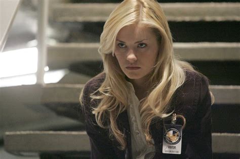 Elisha Cuthbert as Kim Bauer in 24 Season 5 Episode 12 - 24 Spoilers