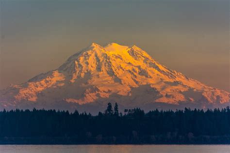 (Re)Discover Mount Rainier - ThurstonTalk