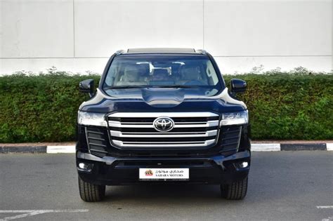 Land Cruiser 300 | Sahara Motors | Export of Toyota Cars