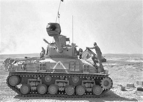 M51 "Super Sherman" in Israeli service. Sporting a french 44-calibre ...