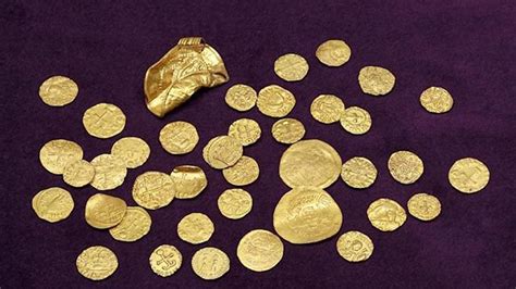 1,400-Year-Old Anglo-Saxon Gold Coin Hoard Is Largest Ever! | Ancient ...