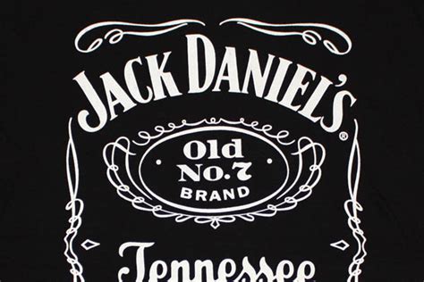 13 Famous Whisky Brands and Logos - BrandonGaille.com