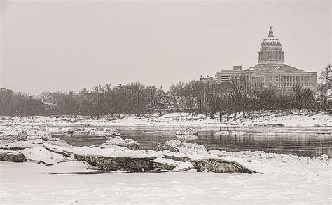 Missouri River flows set to accommodate water conservation | Jefferson ...