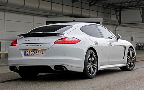 2013 Porsche Panamera Turbo S | Fast Speedy Cars