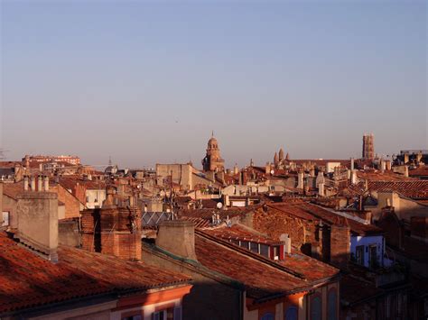 Toulouse Travel Guide