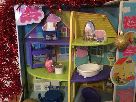 Christmas Review 2017: Peppa Pig's Peppa Family Home Playset ...