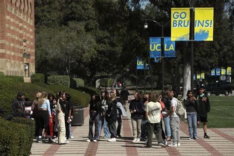 UCLA scholarship means 700 Bruins won't need student loans - Los ...