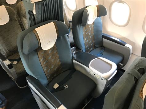 Review: Vietnam Airlines A321 Economy Class Bangkok to Ho Chi Minh City ...