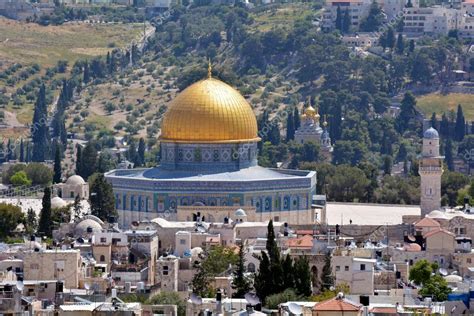 Temple Mount in Jerusalem - Israel — Stock Photo © lucidwaters #75315401