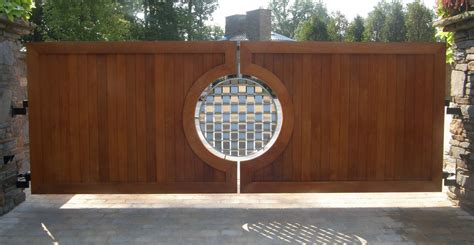 steel and wood fence designs - Wood metal fence combination interunet ...